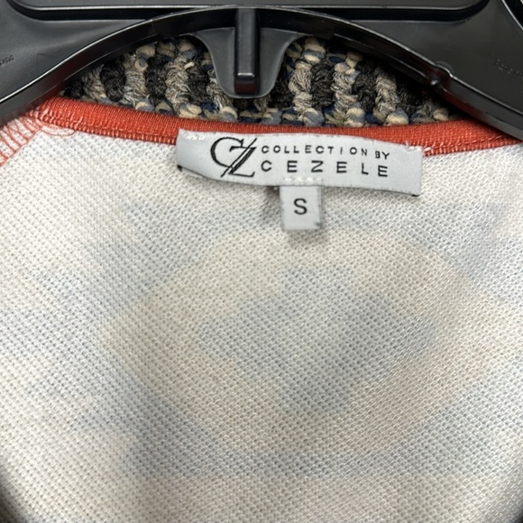 Boutique Size Small Aztec Tunic - Picture 4 of 5